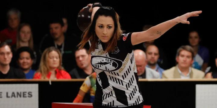  Lindsay Boomershine edges Kelly Kulick for lead after second round of qualifying of Go Bowling PWBA Players Championship